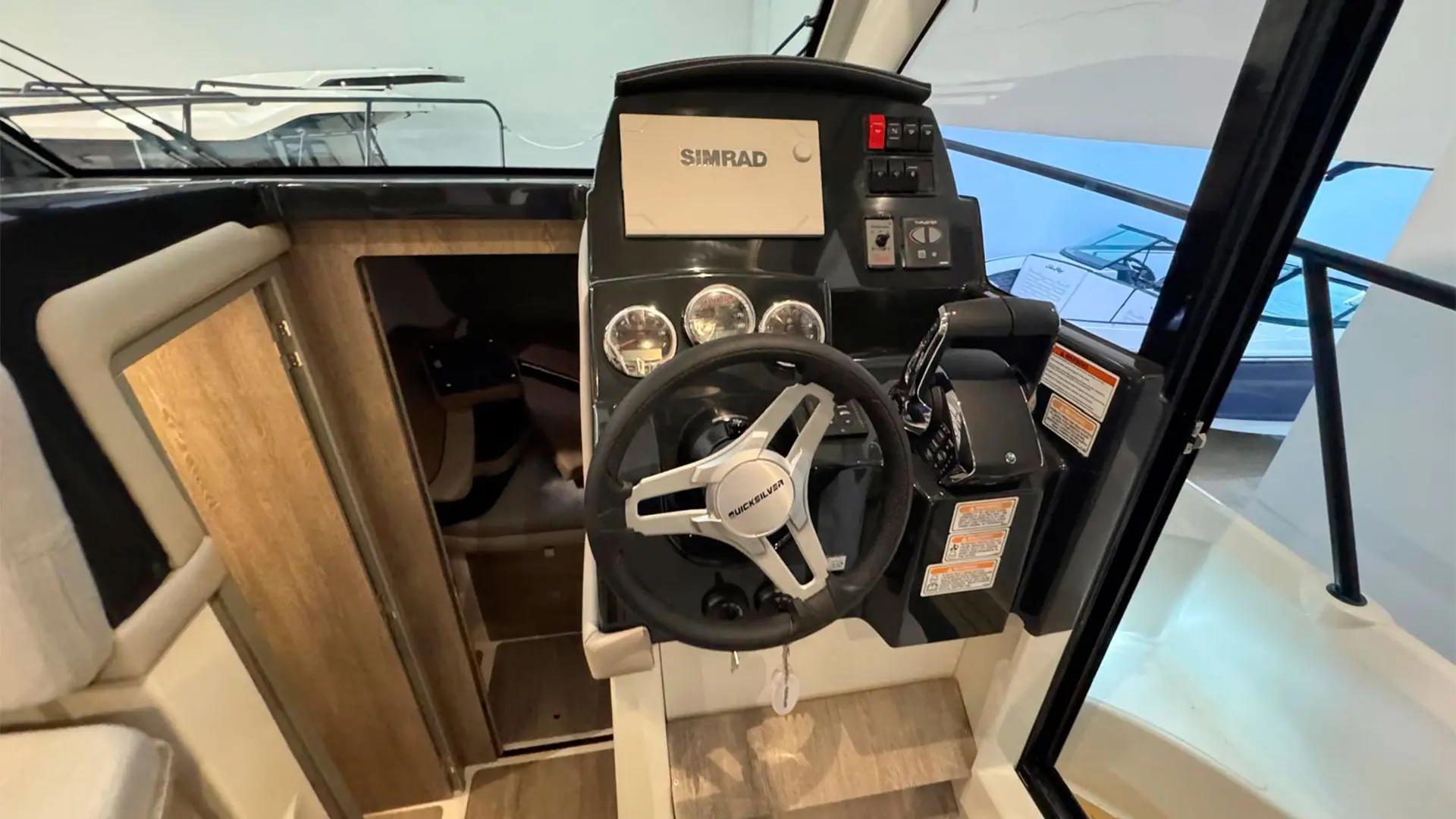 Barco-nuevo-entrega-inmediata-Quicksilver-Activ-755-Sundeck-ap-volante