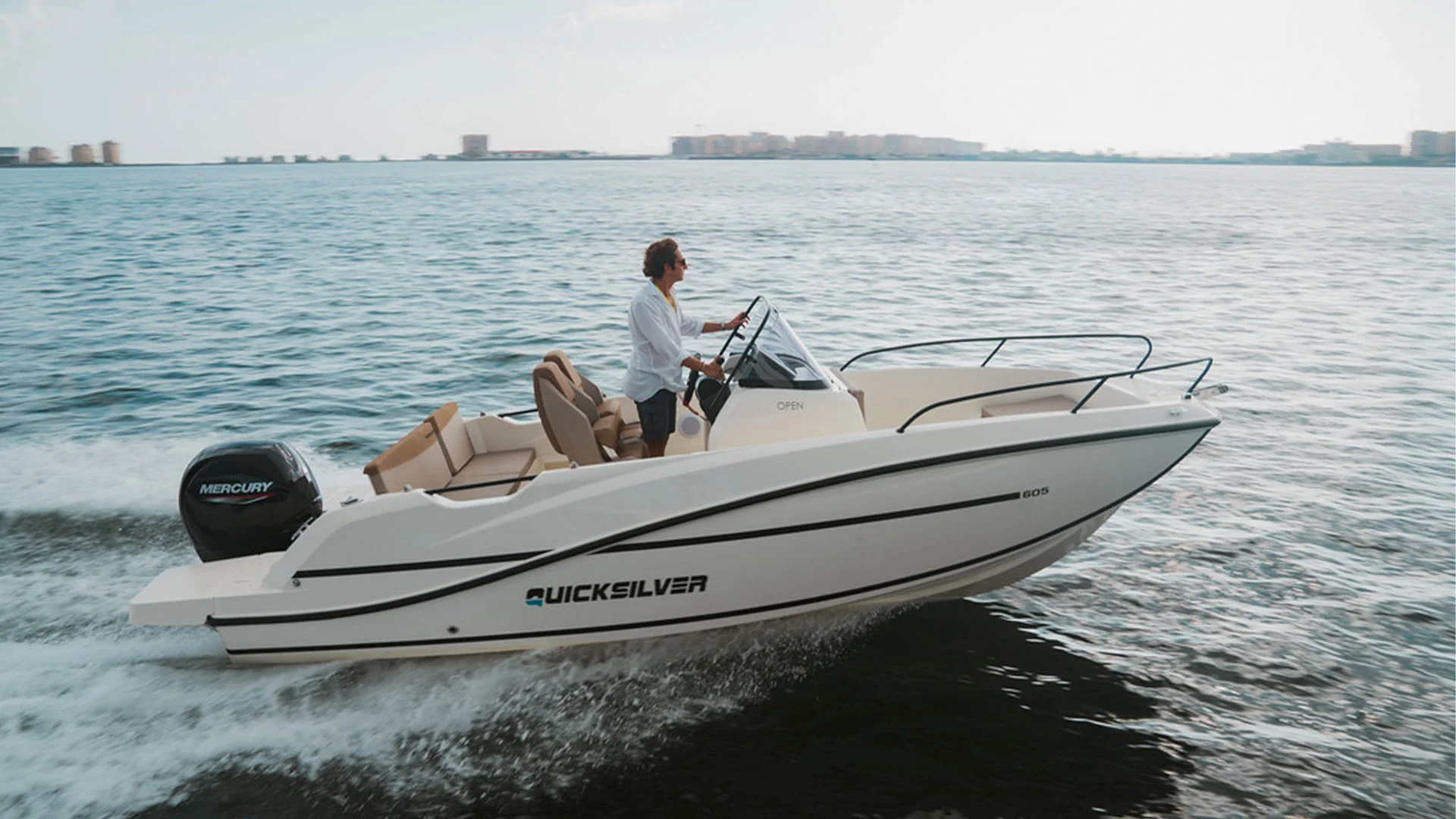 Quicksilver-costa-brava-activ-605-open-vista-paseo