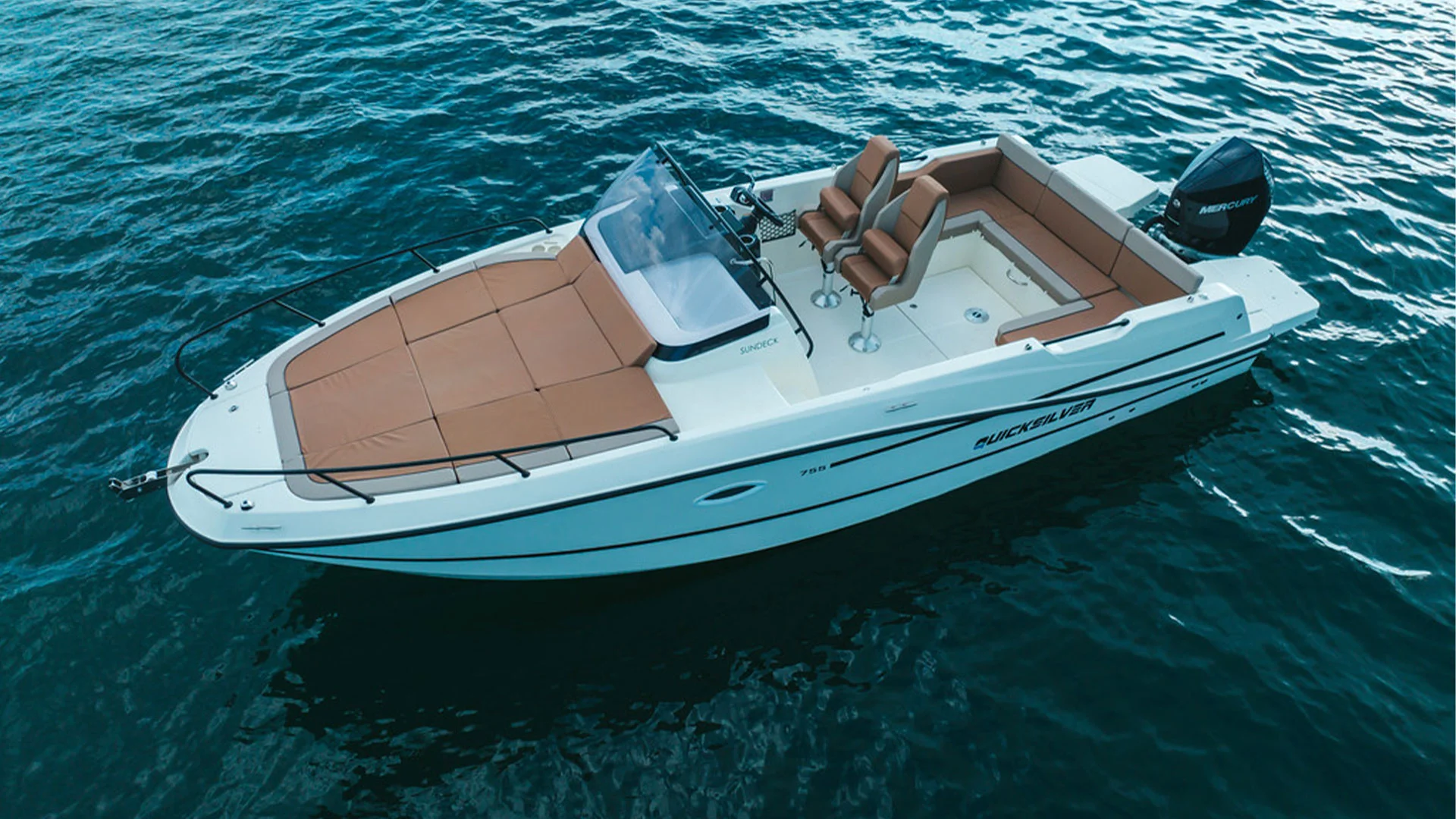 Quicksilver-costa-brava-activ-755-sundeck-vision-global