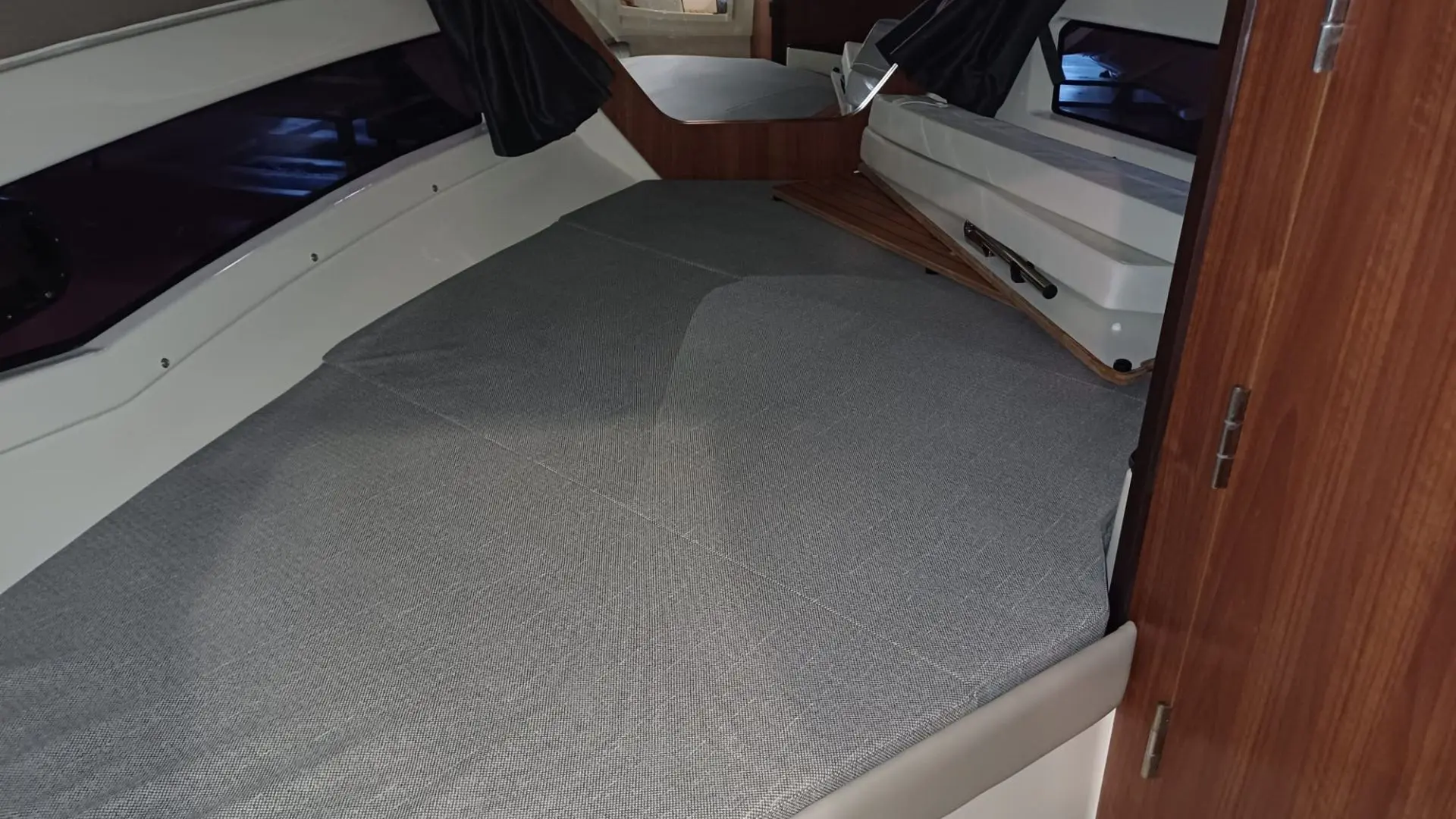 barco-nuevo-en-stock-quicksilver-activ-755-cruiser-2026-camarote