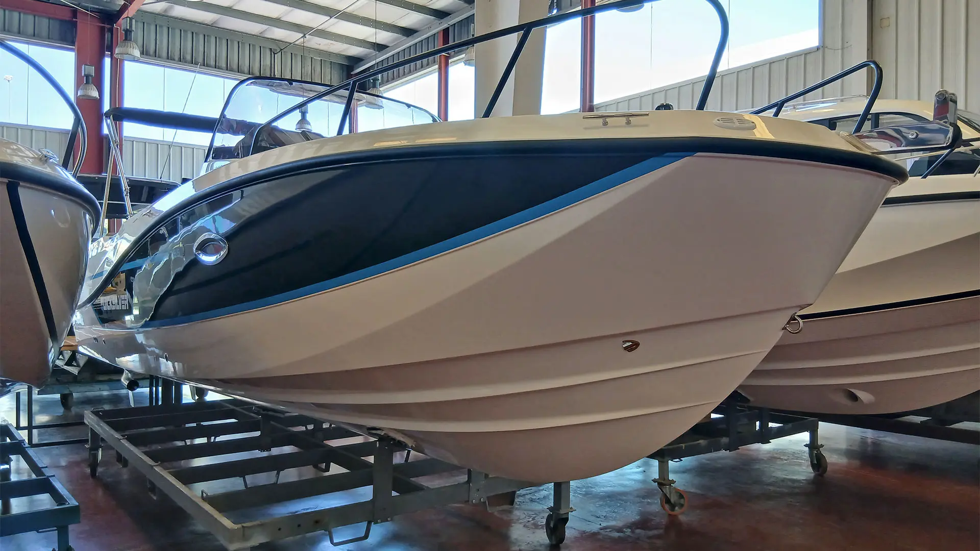 barco-nuevo-en-stock-quicksilver-activ-755-sundeck-casco
