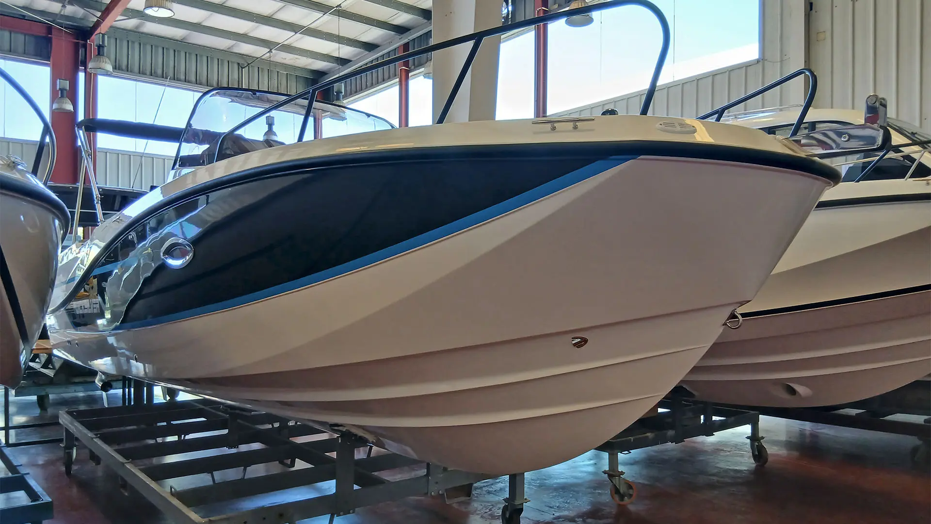 barco-nuevo-en-stock-quicksilver-activ-755-sundeck-zona-casco