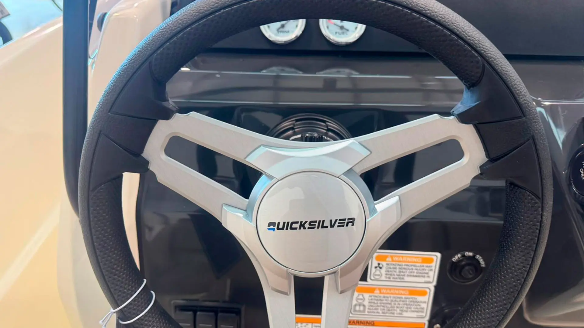 barco-nuevo-entrega-inmediata-quicksilver-activ-555-open-ap-volante