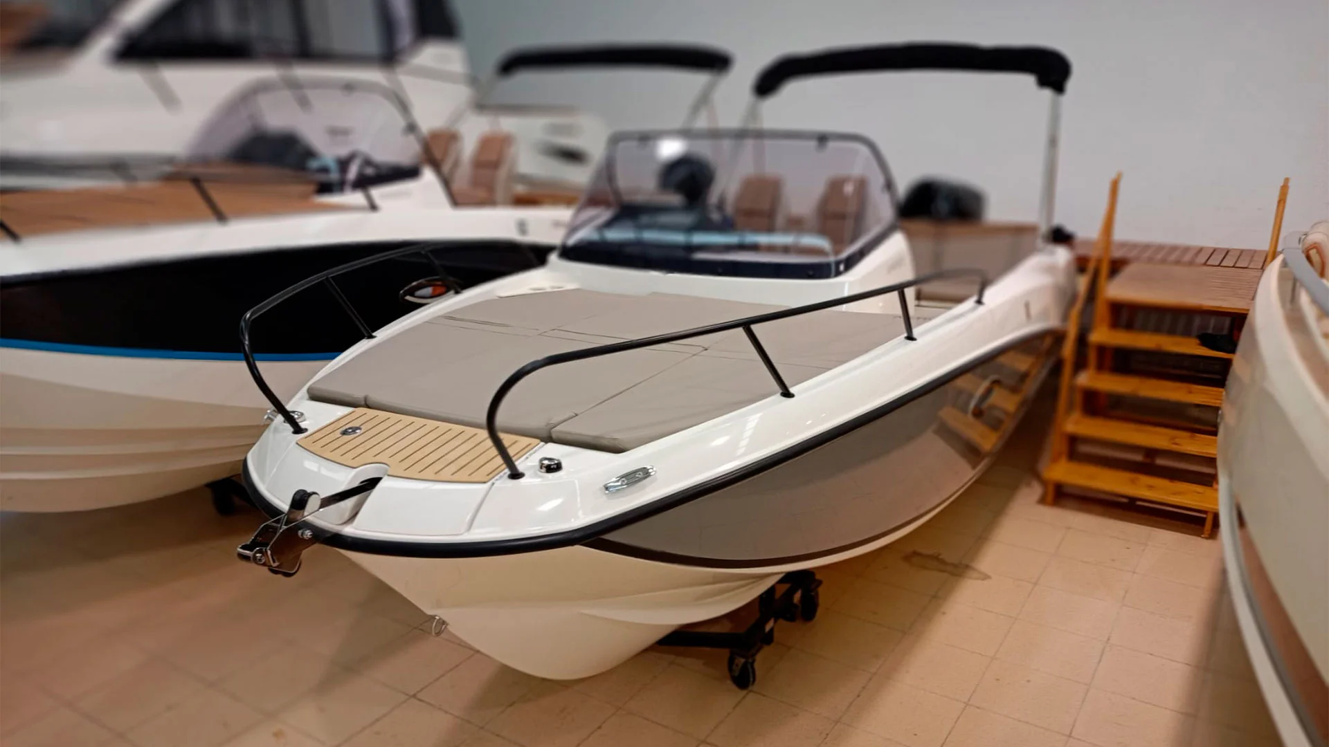 barco-nuevo-entrega-inmediata-quicksilver-activ-675-sundeck-proa