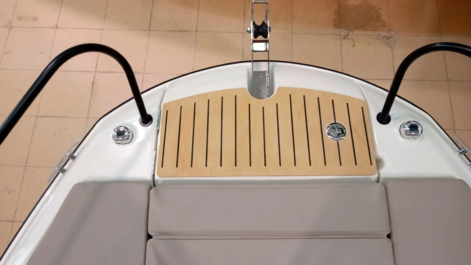 barco-nuevo-entrega-inmediata-quicksilver-activ-675-sundeck-vista-ancla