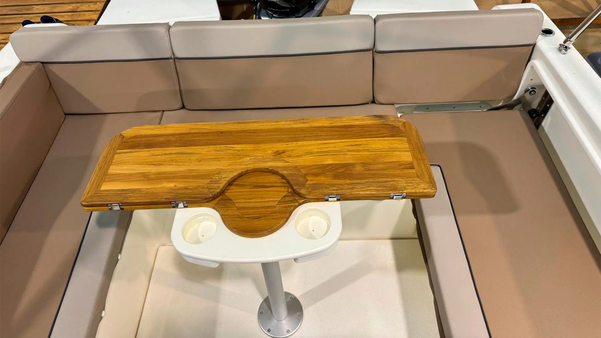 barco-nuevo-entrega-inmediata-quicksilver-activ-755-sundeck-ap-asientos-popa