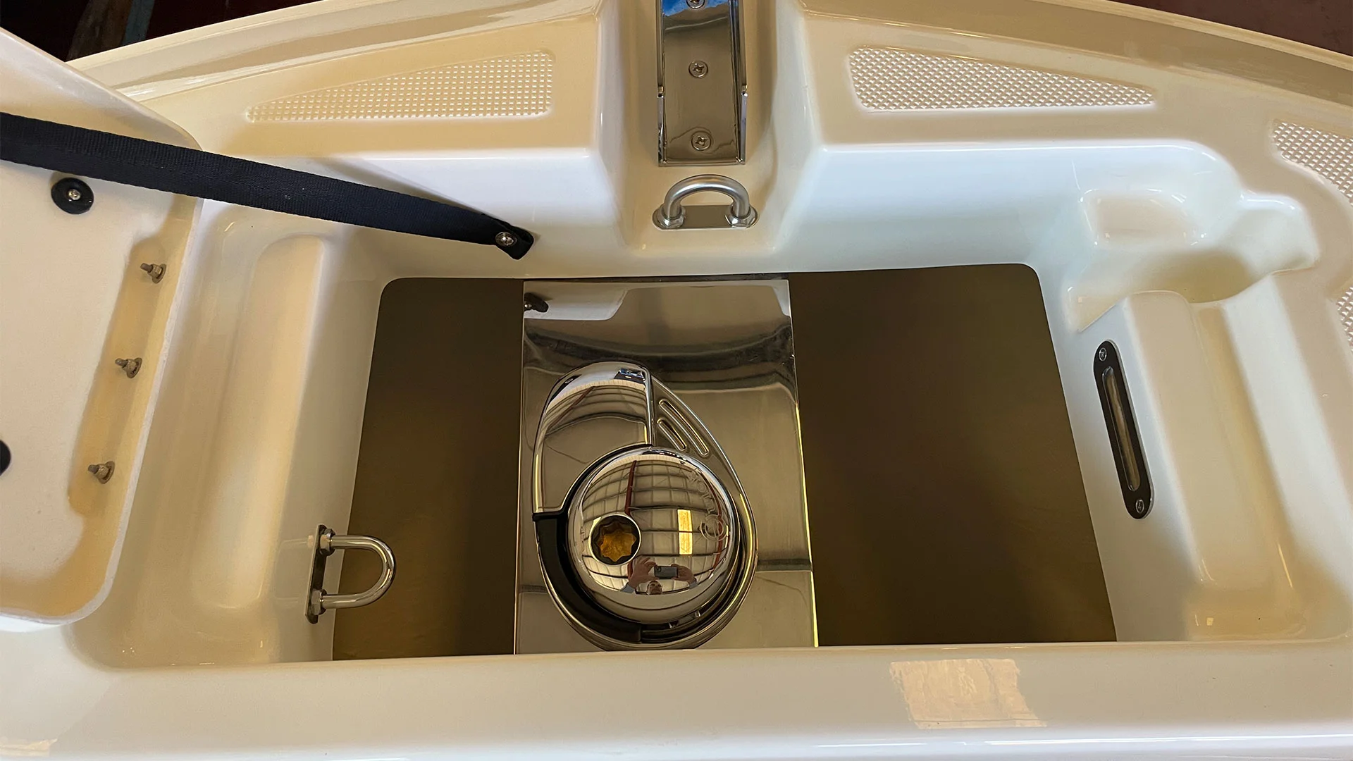 barco-nuevo-entrega-inmediata-quicksilver-activ-805-open-ancla