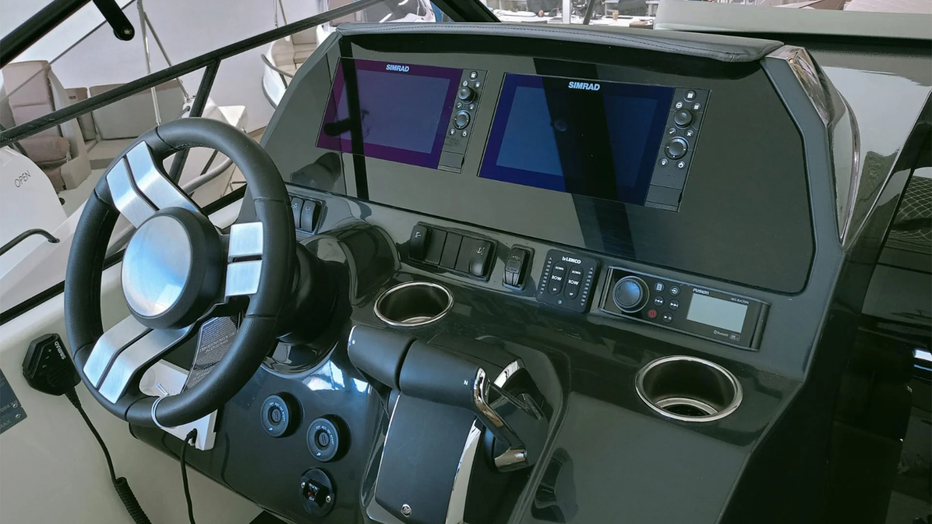 barcos-nuevos-entrega-inmediata-quicksilver-activ-875-sundeck-vista-consola