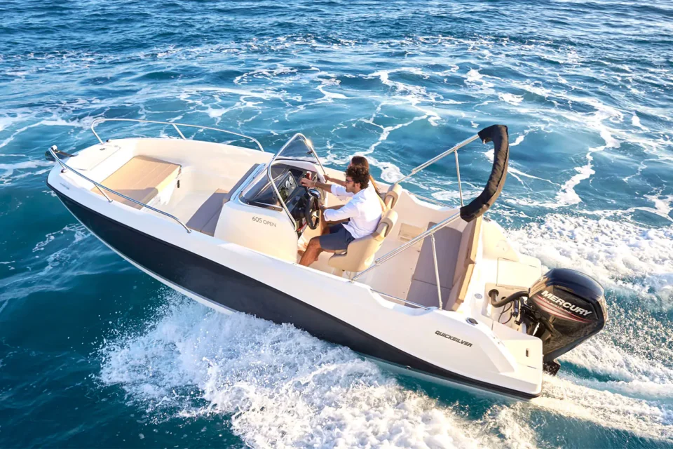 Quicksilver-boats-gama-open